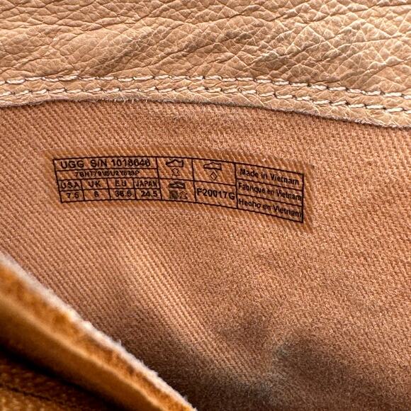 UGG Oriana Chunky Rustic Boot Women's SZ 7.5 Brown Boho Rugged Cottage Core - Picture 11 of 12